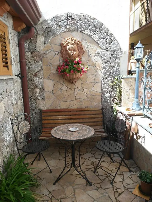 Ferienwohnung Giardino Del Sole Taormina Apartment