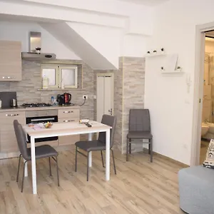 Sbiriddu's House Apartment