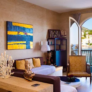 Agatha House Taormina-with Private Beach Apartment