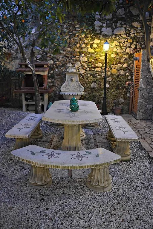 Apartment Ferienwohnung Giardino Del Sole Taormina