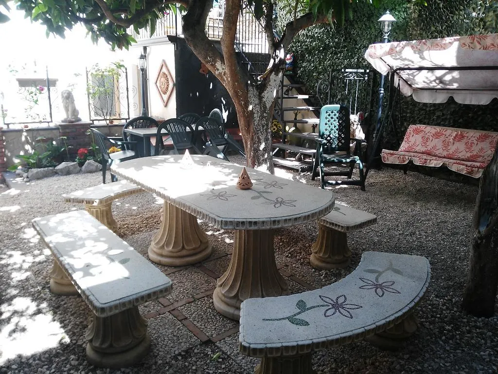 Ferienwohnung Giardino Del Sole Taormina